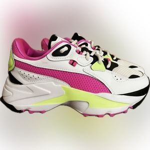 NWOT PUMA Orkid Neon & White